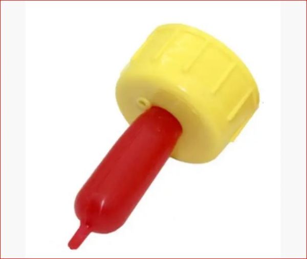 Соска для выпойки мелких животных (красно-желтая)